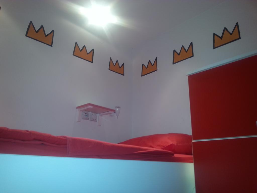 Pop Art Hostel Belgrado Kamer foto